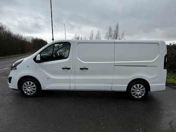 Used Vauxhall Vivaro 2017 for sale - 77545480: Photo