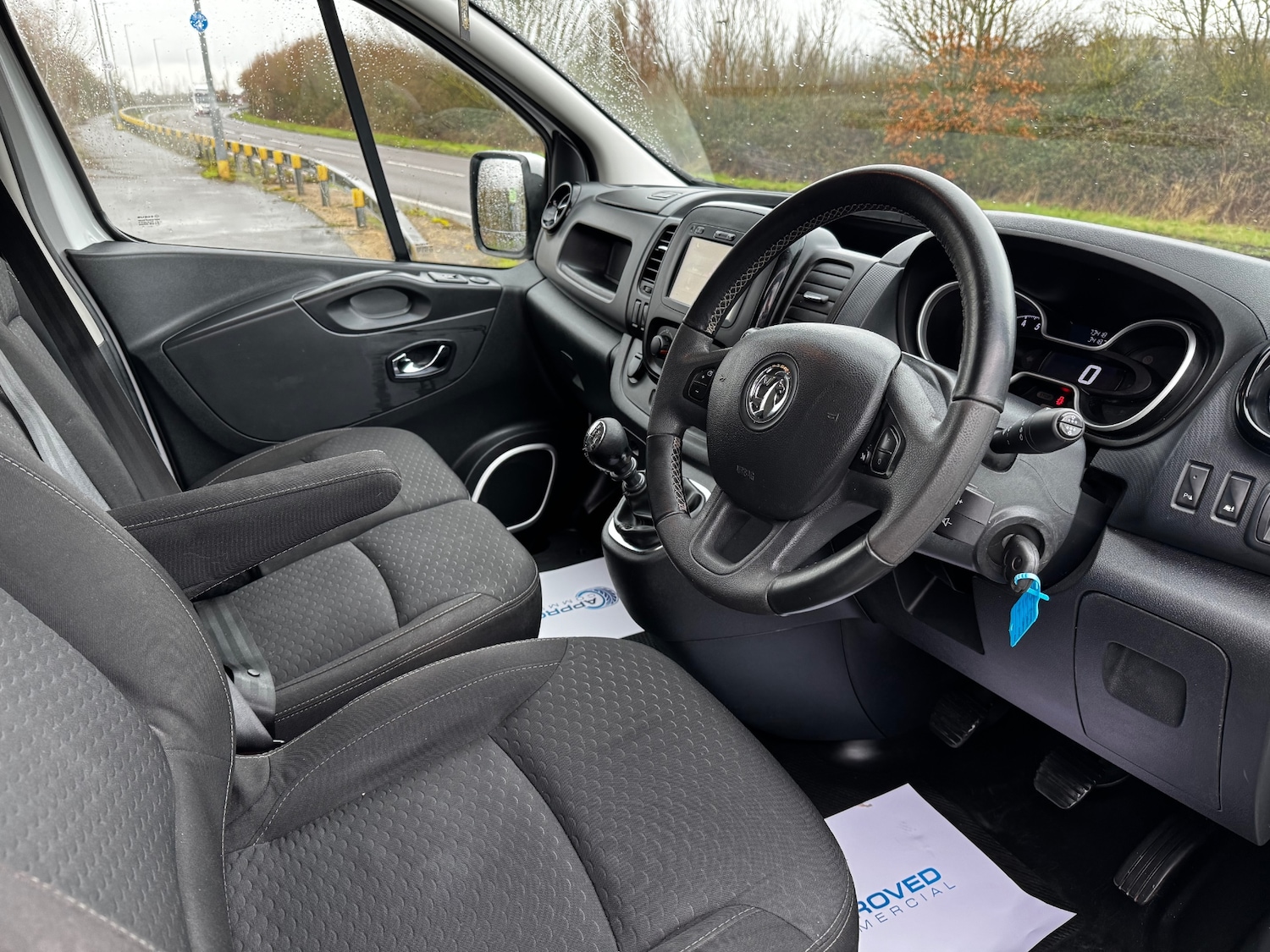 Used Vauxhall Vivaro 2017 for sale - 77545480: Photo 9