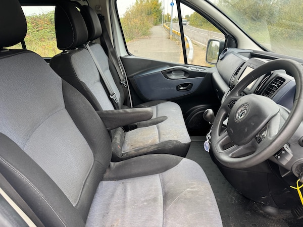 Used Vauxhall Vivaro 2019 for sale - 76194424: Photo 10