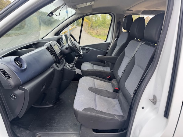 Used Vauxhall Vivaro 2019 for sale - 76194424: Photo 11