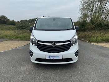 Used Vauxhall Vivaro 2019 for sale - 76194424: Photo 2
