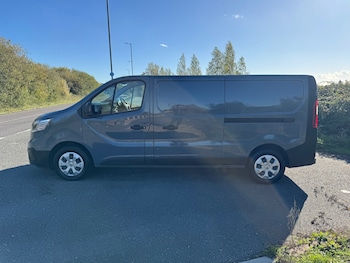 Used Renault Trafic 2022 for sale - 76369524: Photo