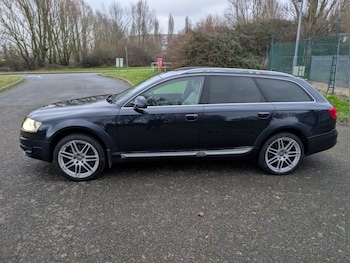 Used Audi A6 Allroad 2011 for sale - 77350176: Photo