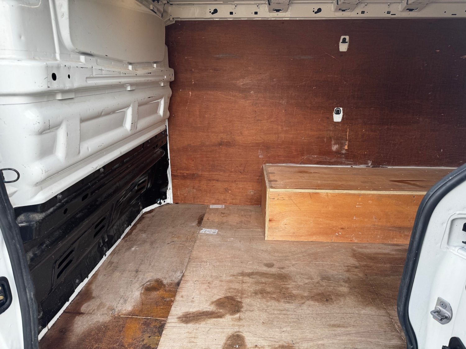 Used Vauxhall Vivaro 2016 for sale - 77639054: Photo 16