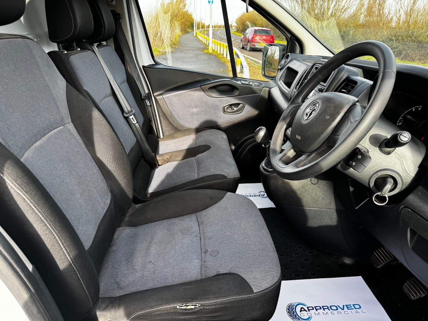 Used Vauxhall Vivaro 2016 for sale - 77639054: Photo 9