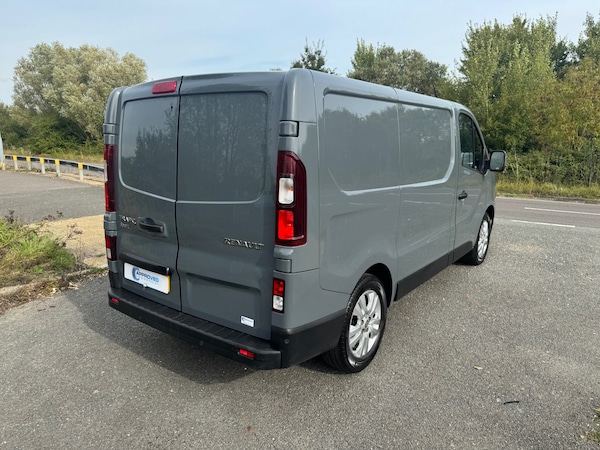 Used Renault Trafic 2023 for sale - 76159655: Photo 8