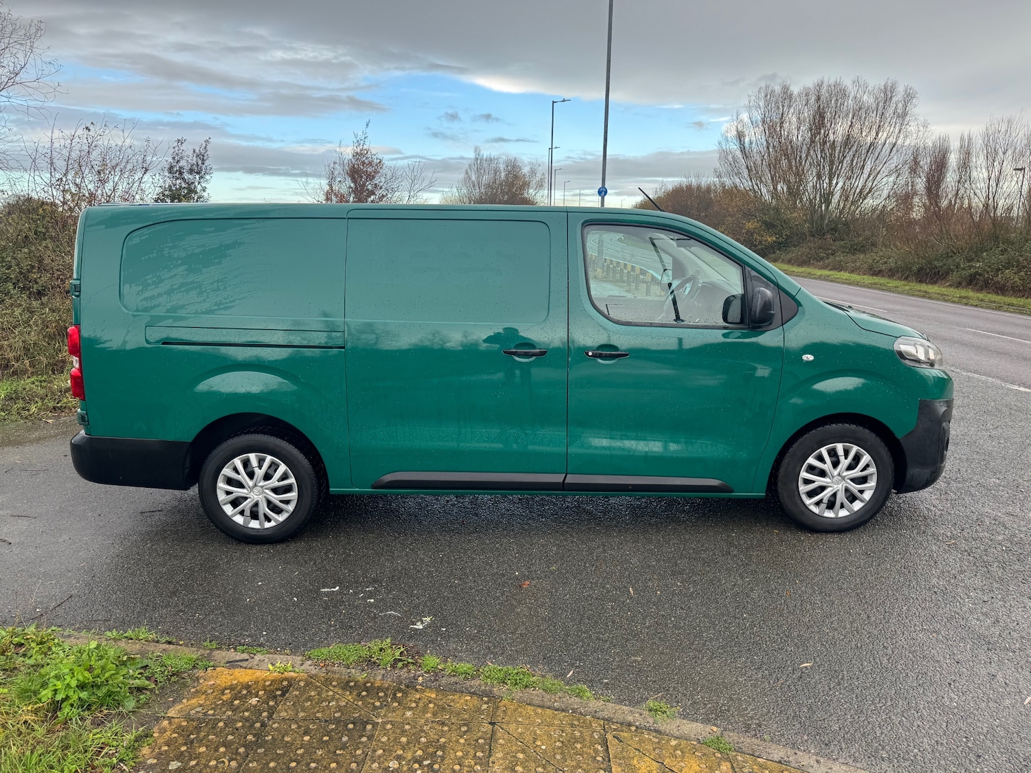 Used Citroen Dispatch 2019 for sale - 76809329: Photo 4