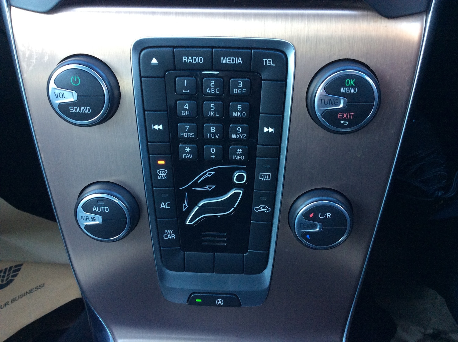 Used Volvo V40 2014 for sale - 77274675: Photo 21