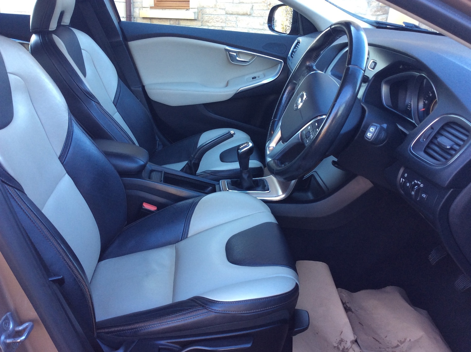 Used Volvo V40 2014 for sale - 77274675: Photo 7