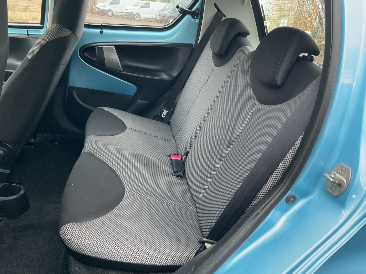 Used Toyota AYGO 2013 for sale - 77661901: Photo 14