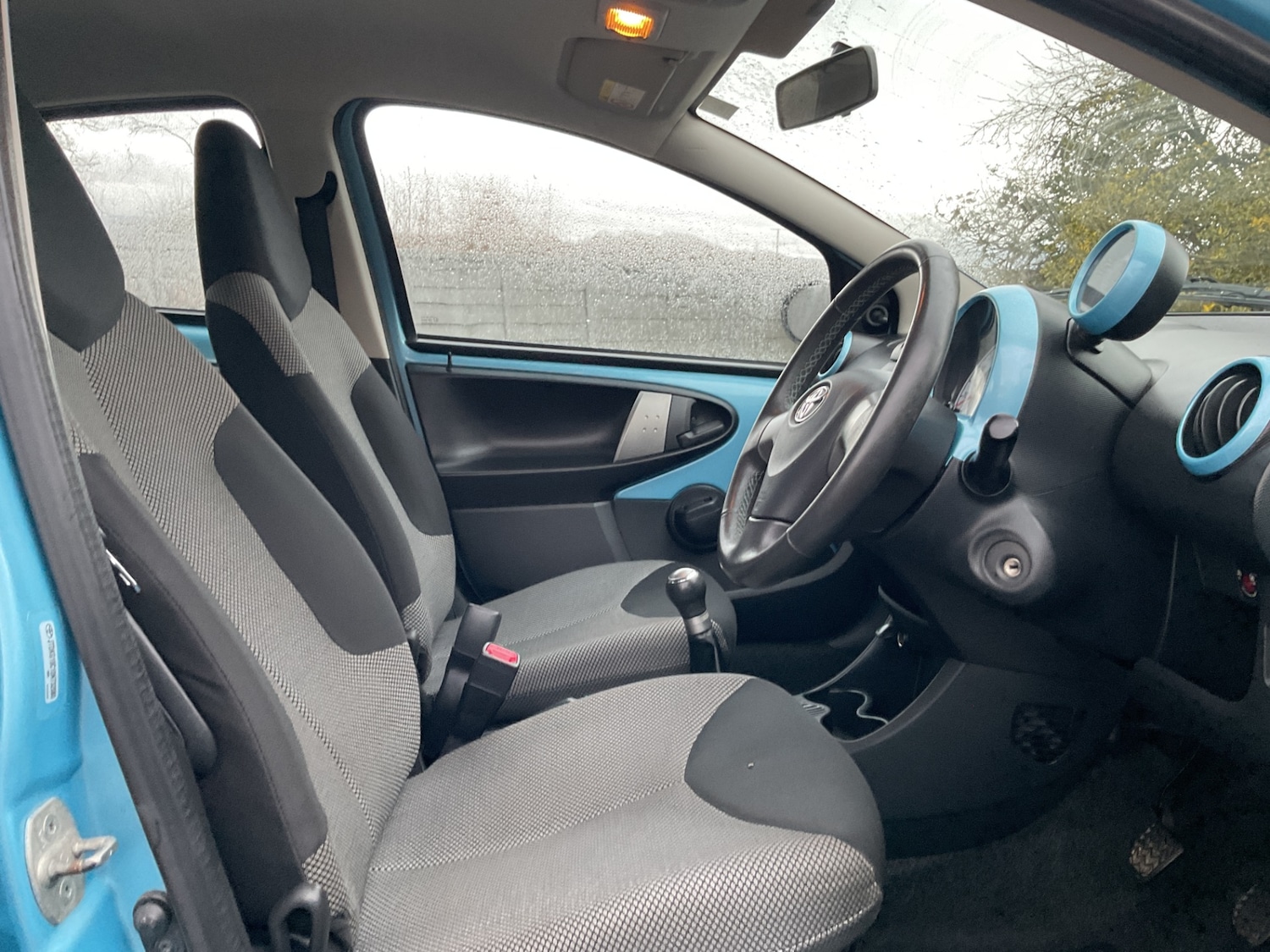 Used Toyota AYGO 2013 for sale - 77661901: Photo 8