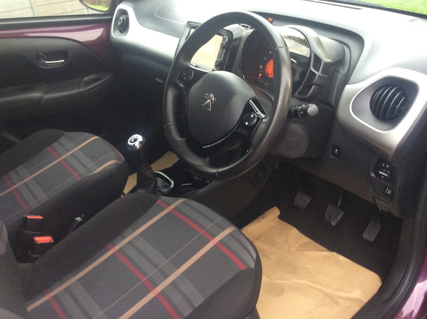 Used Peugeot 108 2016 for sale - 77019230: Photo 17