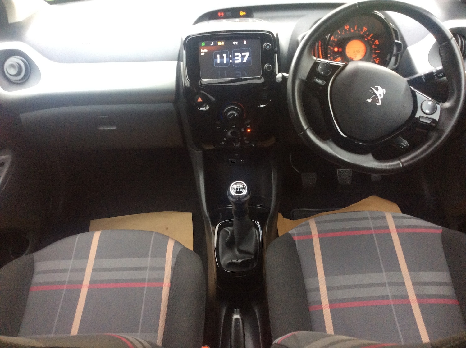 Used Peugeot 108 2016 for sale - 77019230: Photo 6