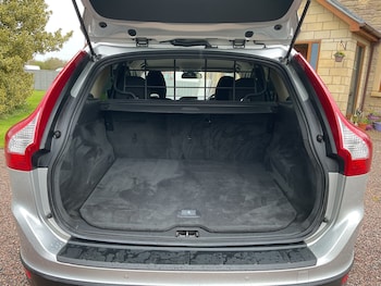 Used Volvo XC60 2009 for sale - 78281350: Photo