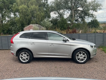 Used Volvo XC60 2015 for sale - 79469102: Photo