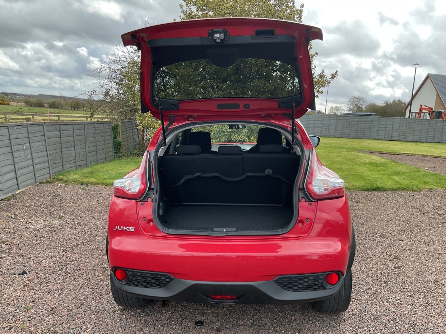 Used Nissan Juke 2015 for sale - 78218998: Photo 6