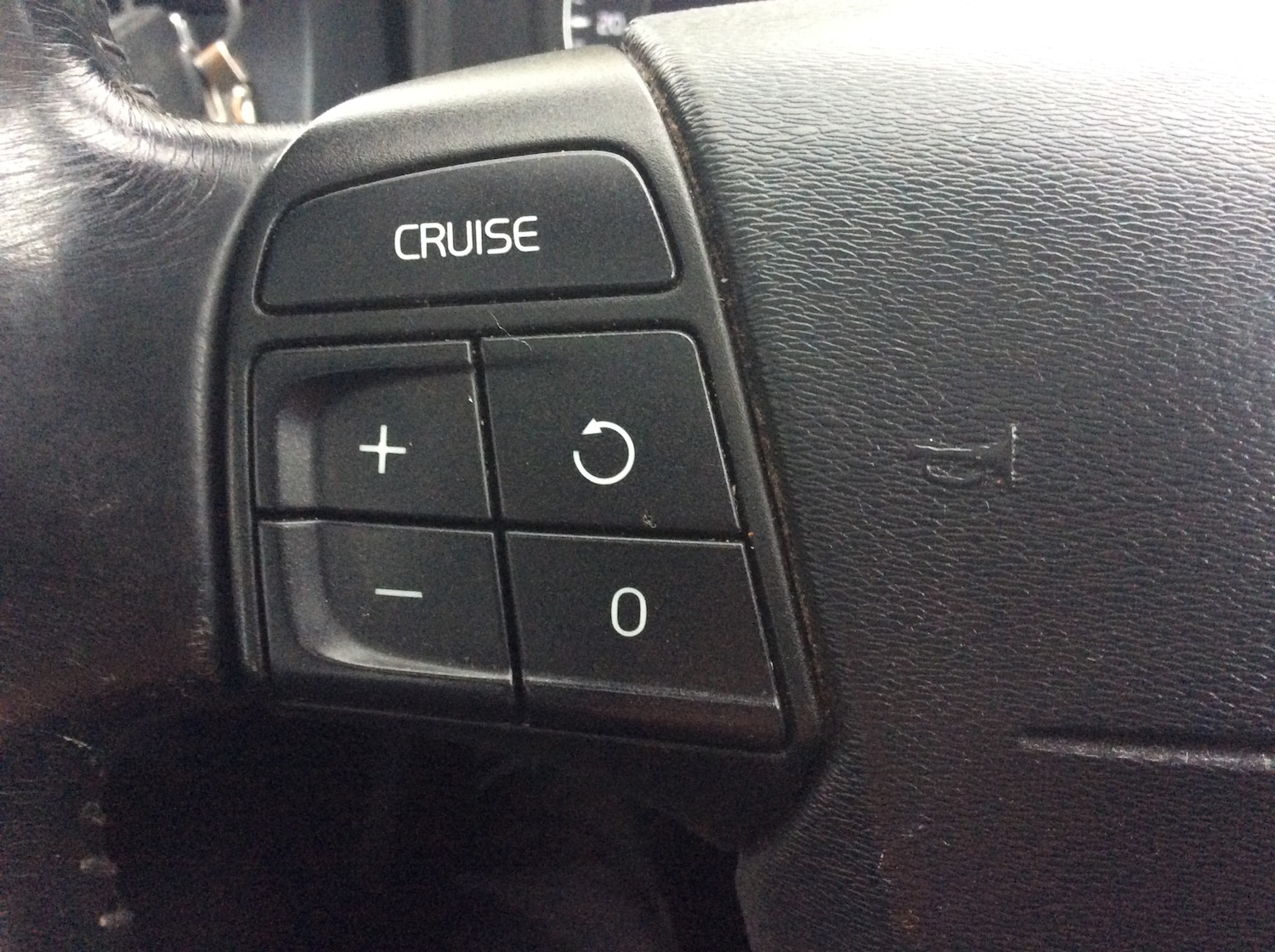 Used Volvo V70 2008 for sale - 76877871: Photo 25