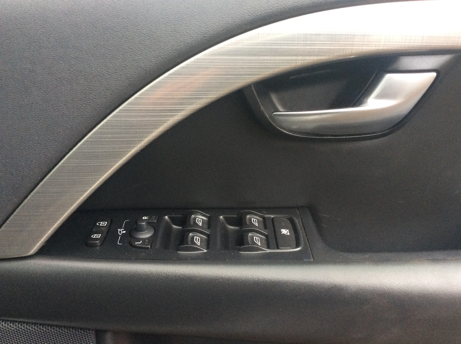 Used Volvo V70 2008 for sale - 76877871: Photo 29