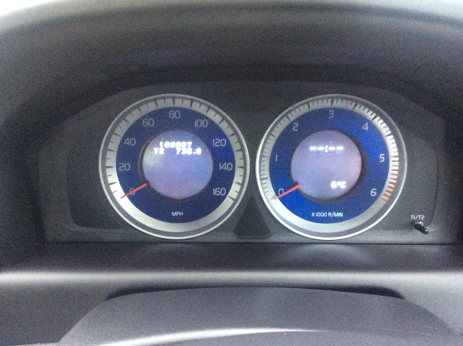 Used Volvo XC60 2012 for sale - 77033867: Photo 17