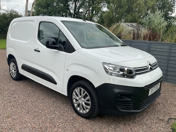 Used Citroen Berlingo 2022 for sale - 79596553: Photo
