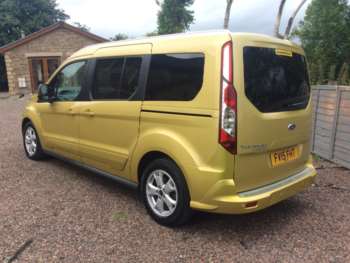 Used Ford Grand Tourneo Connect 2015 for sale - 75077109: Photo