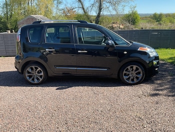 Used Citroen C3 Picasso 2015 for sale - 78434125: Photo