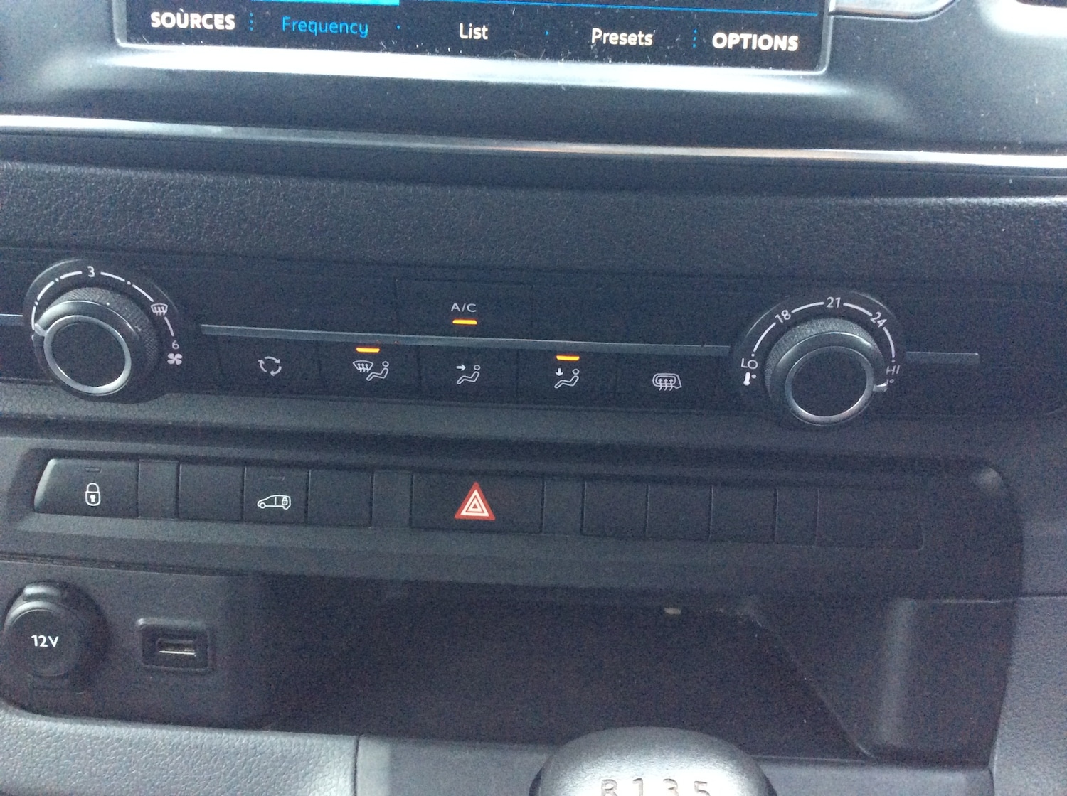 Used Peugeot Expert 2020 for sale - 77398508: Photo 21