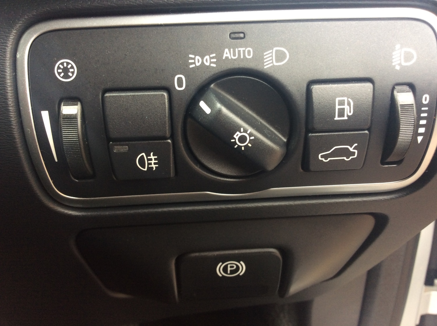 Used Volvo XC60 2017 for sale - 76332759: Photo 18