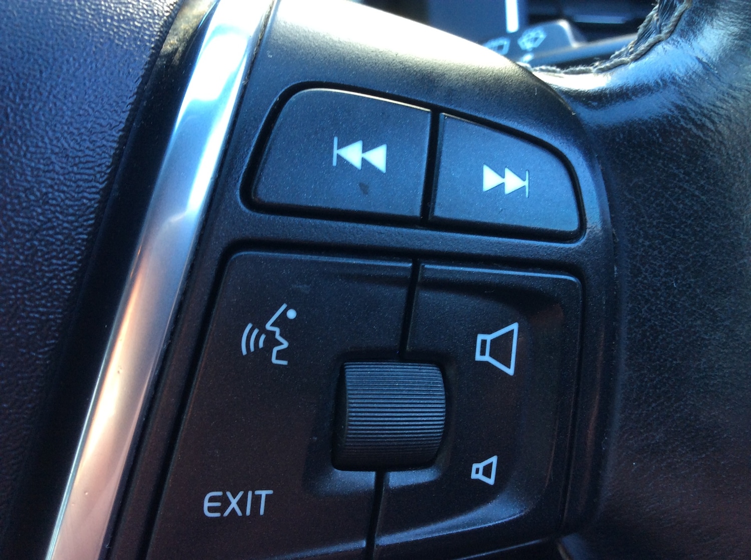 Used Volvo XC60 2016 for sale - 76663870: Photo 22