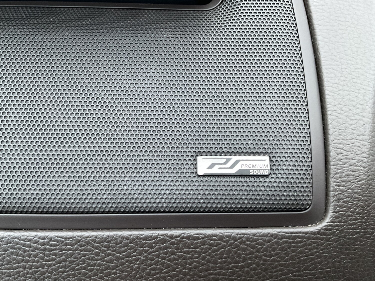 Used Volvo XC90 2014 for sale - 78132101: Photo 24