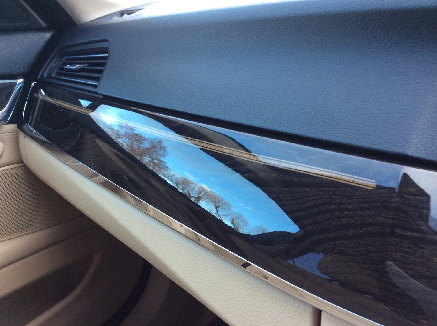 Used BMW 5 Series 2014 for sale - 77248248: Photo 29