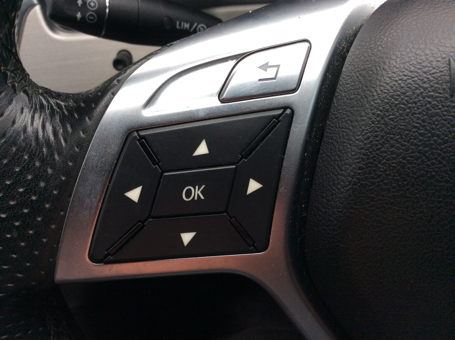 Used Mercedes-Benz E Class 2013 for sale - 76931759: Photo 37