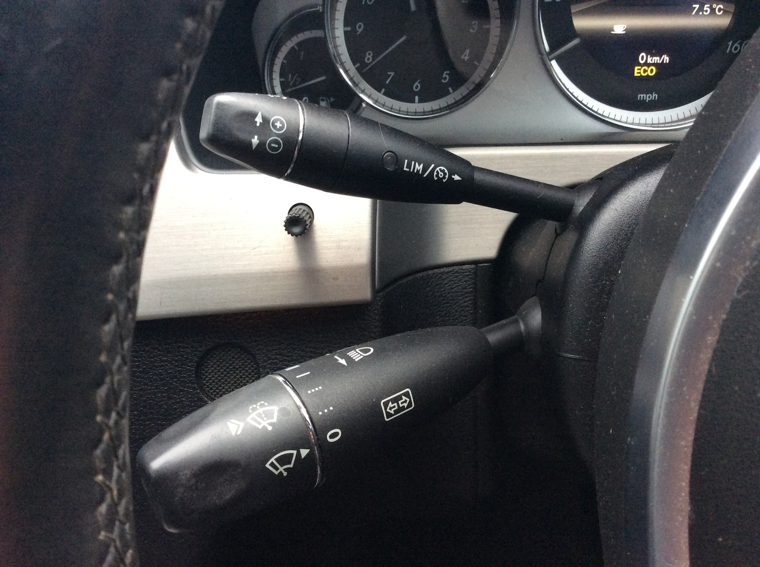 Used Mercedes-Benz E Class 2013 for sale - 76931759: Photo 38