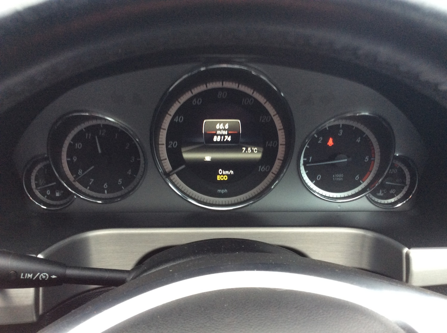 Used Mercedes-Benz E Class 2013 for sale - 76931759: Photo 39