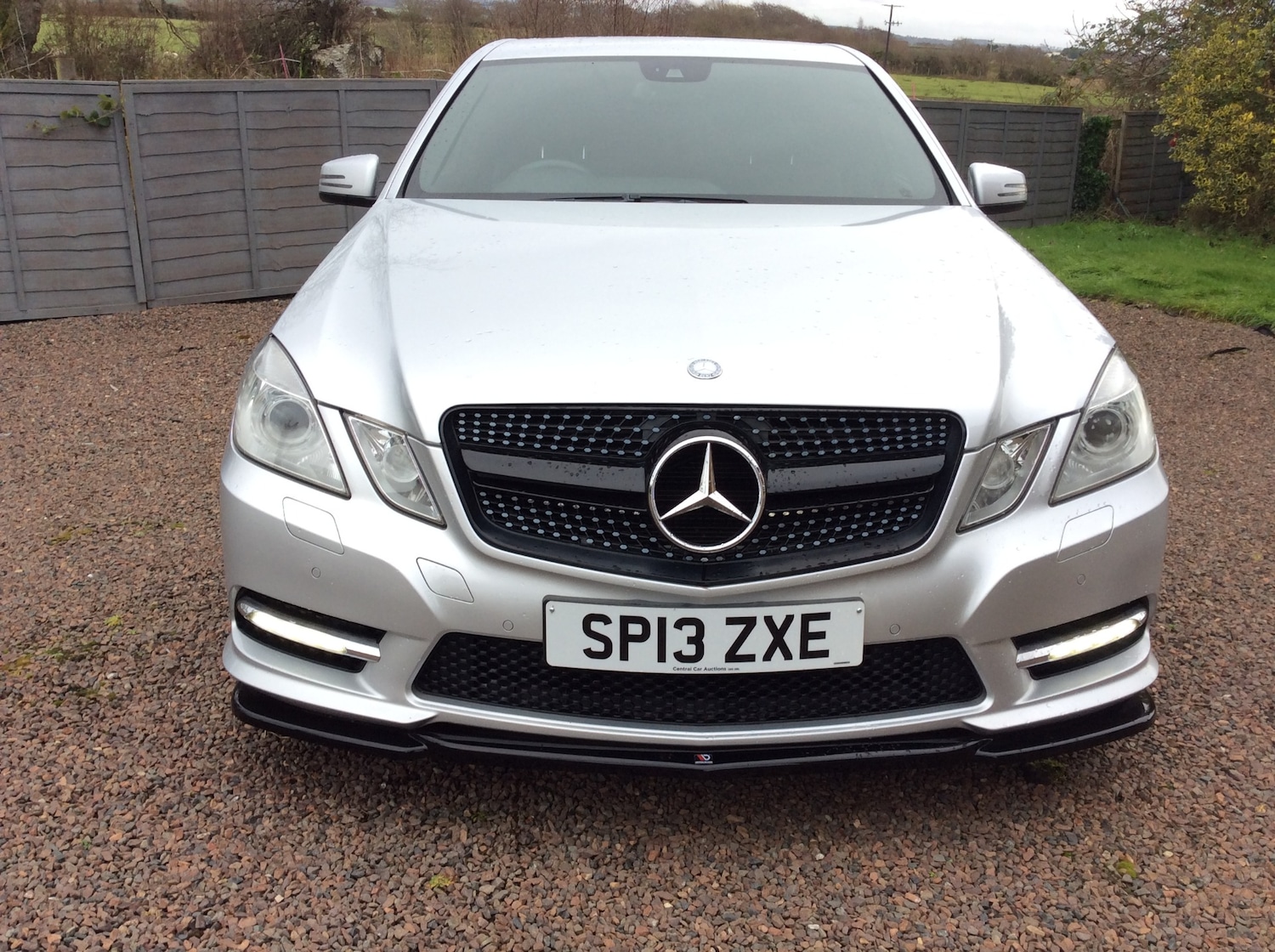 Used Mercedes-Benz E Class 2013 for sale - 76931759: Photo 5
