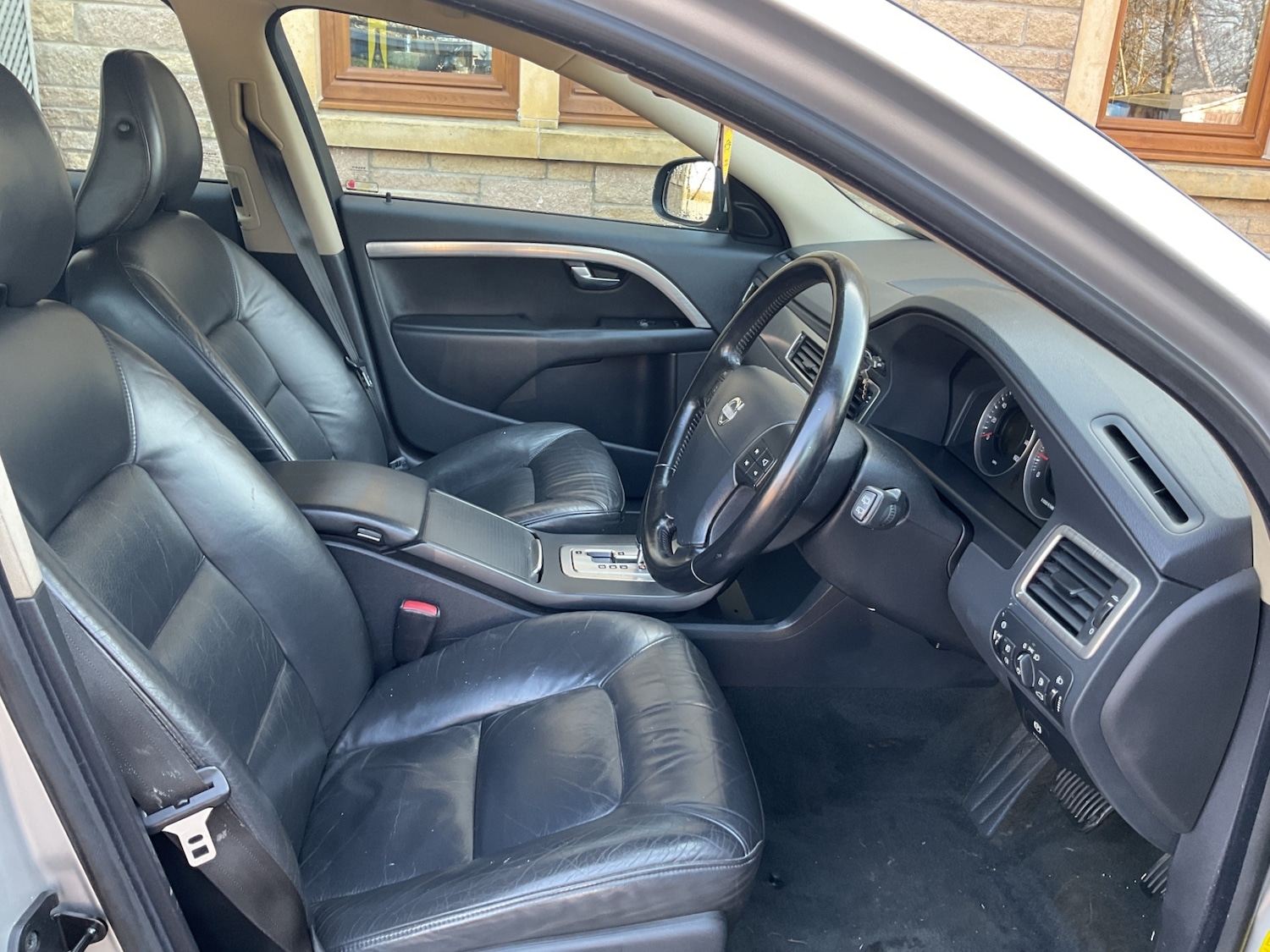 Used Volvo V70 2008 for sale - 78108302: Photo 8