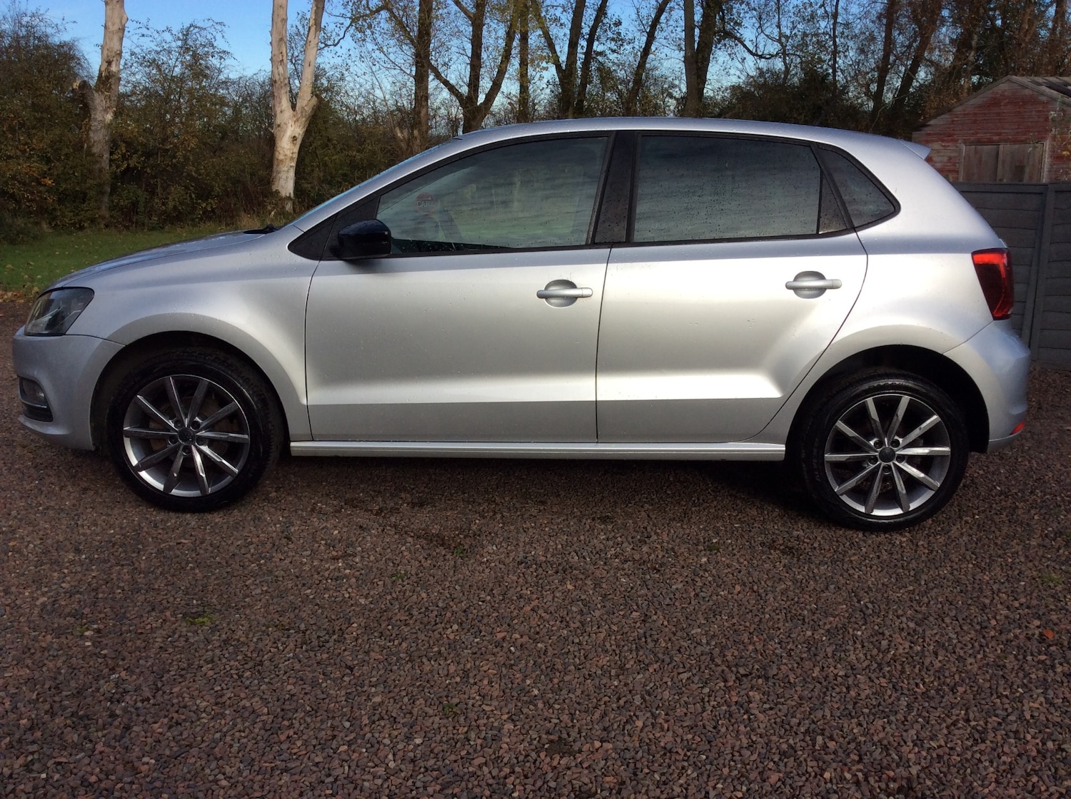 Used Volkswagen Polo 2015 for sale - 76652825: Photo 10