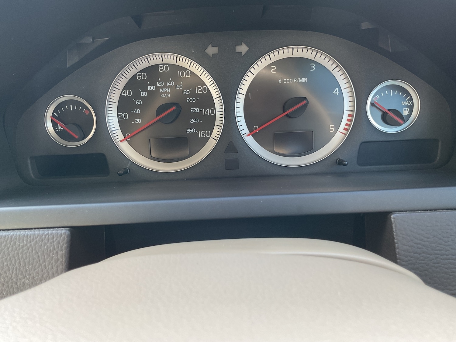 Used Volvo XC90 2008 for sale - 78210306: Photo 9