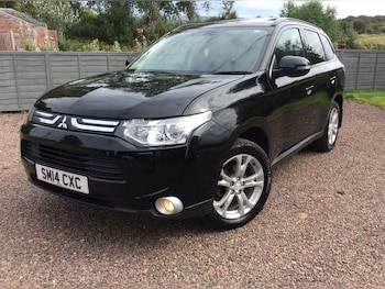 Mitsubishi - Outlander