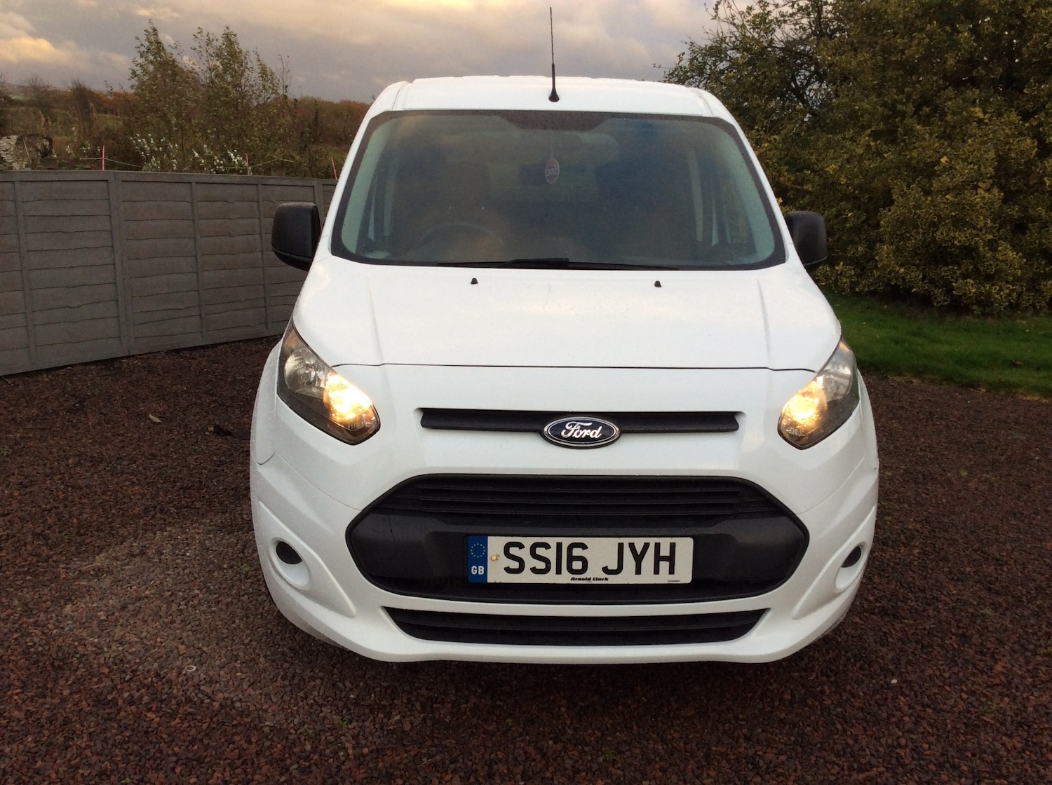 Used Ford Tourneo Connect 2016 for sale - 76428141: Photo 10