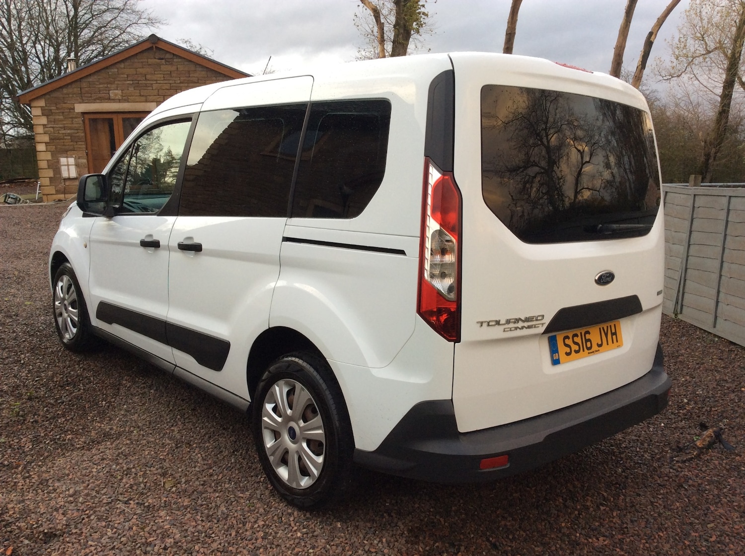 Used Ford Tourneo Connect 2016 for sale - 76428141: Photo 12