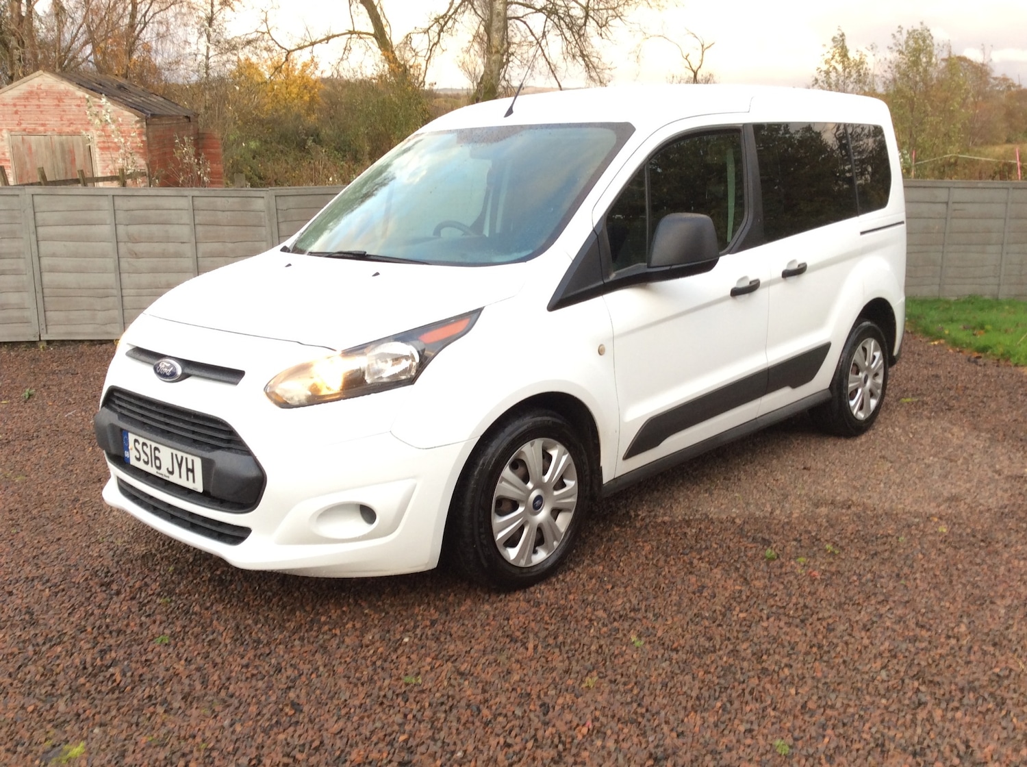 Used Ford Tourneo Connect 2016 for sale - 76428141: Photo 23