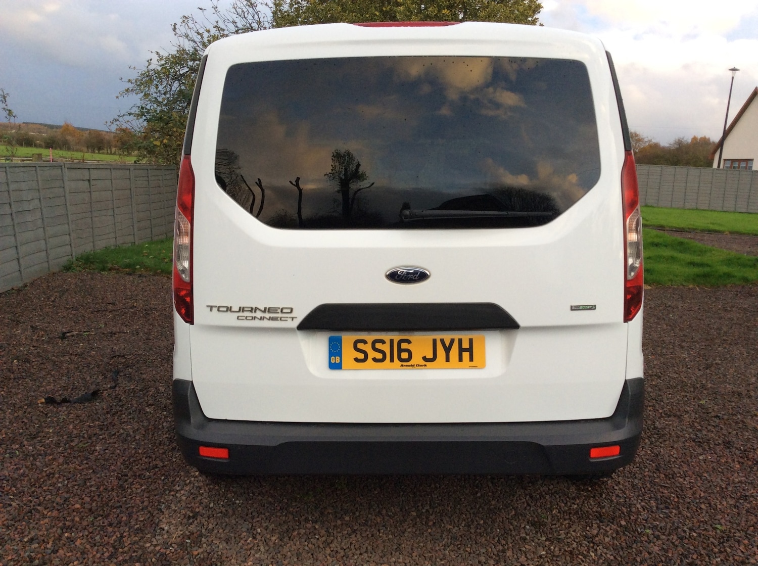 Used Ford Tourneo Connect 2016 for sale - 76428141: Photo 5