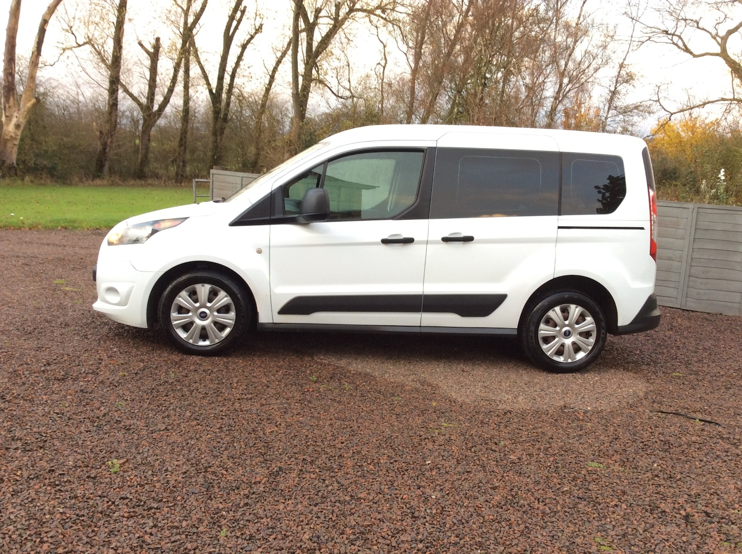 Used Ford Tourneo Connect 2016 for sale - 76428141: Photo 7