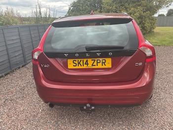 Used Volvo V60 2014 for sale - 79287322: Photo