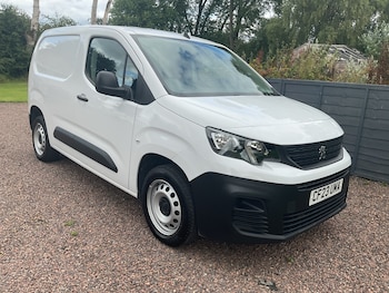 Used Peugeot Partner 2023 for sale - 79448351: Photo