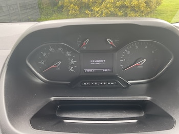 Used Peugeot Partner 2023 for sale - 79448351: Photo