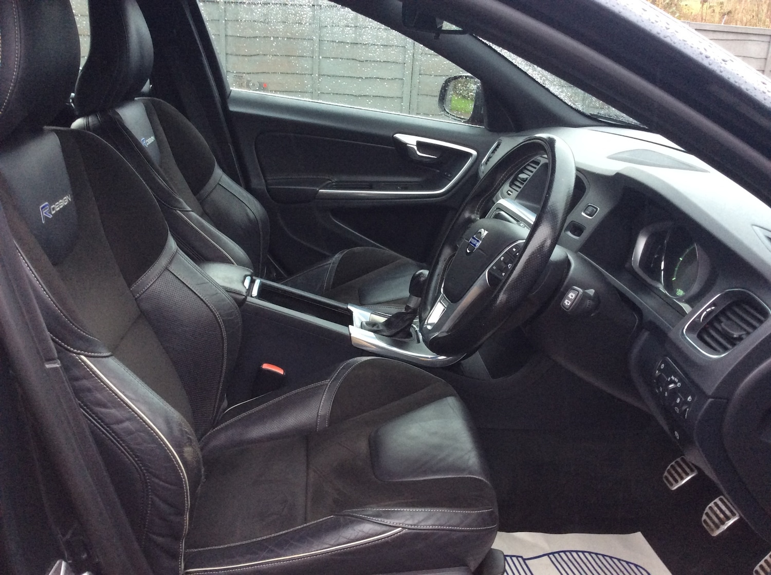 Used Volvo V60 2013 for sale - 76611202: Photo 11