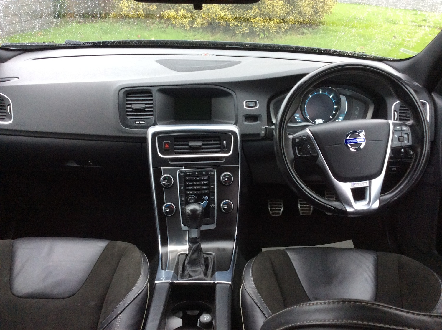 Used Volvo V60 2013 for sale - 76611202: Photo 21