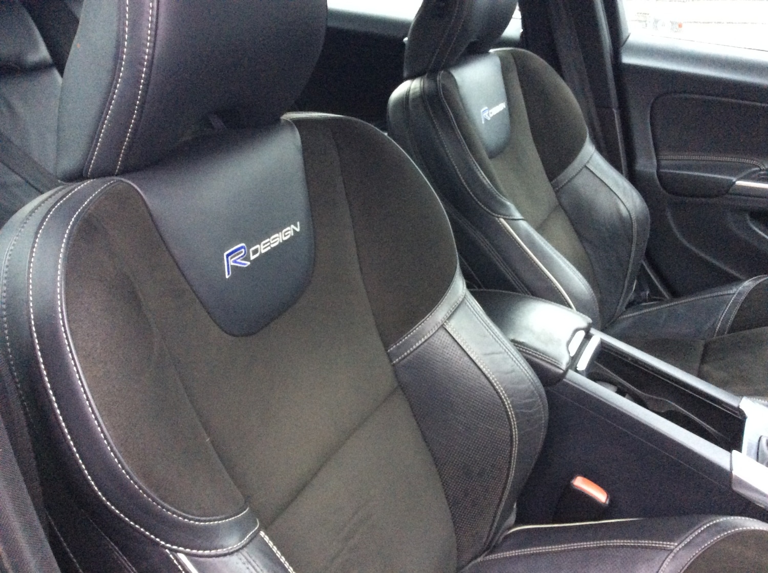 Used Volvo V60 2013 for sale - 76611202: Photo 7